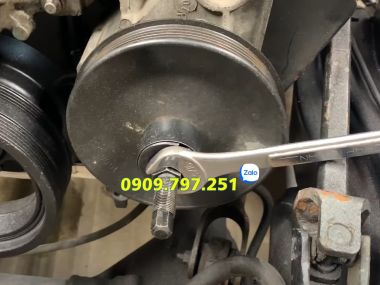 Dụng cụ cảo puly bơm trợ lực lái