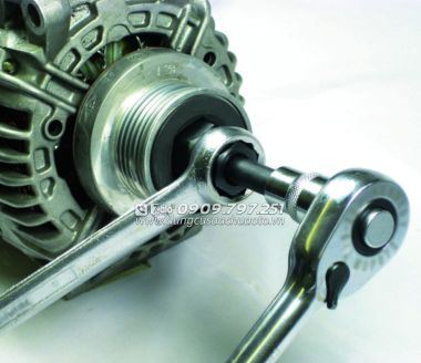 Dụng cụ tháo lắp puly máy phát JTC 4738