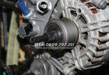 Bộ đầu tuýp tháo puli máy phát 30 chi tiết