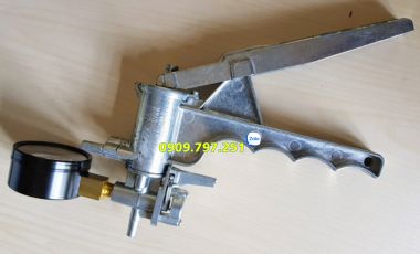 Bộ kiểm tra chân không và hút dầu phanh JTC 1820
