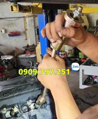 Dụng cụ tháo kim phun Jaguar Range Rover