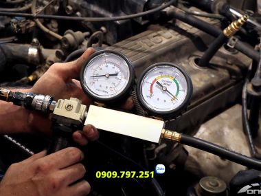 Đồng hồ thử kín xylanh động cơ, thử kín xupap