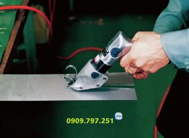 Máy cắt tôn dùng khí nén Shinano SI-4500